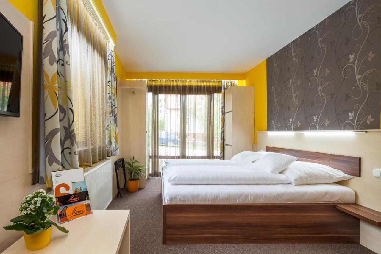 Hotel Mayer Alsooers Ngoại thất bức ảnh