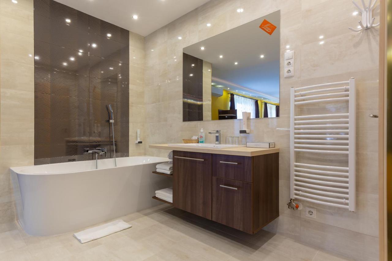 Hotel Mayer Alsooers Ngoại thất bức ảnh