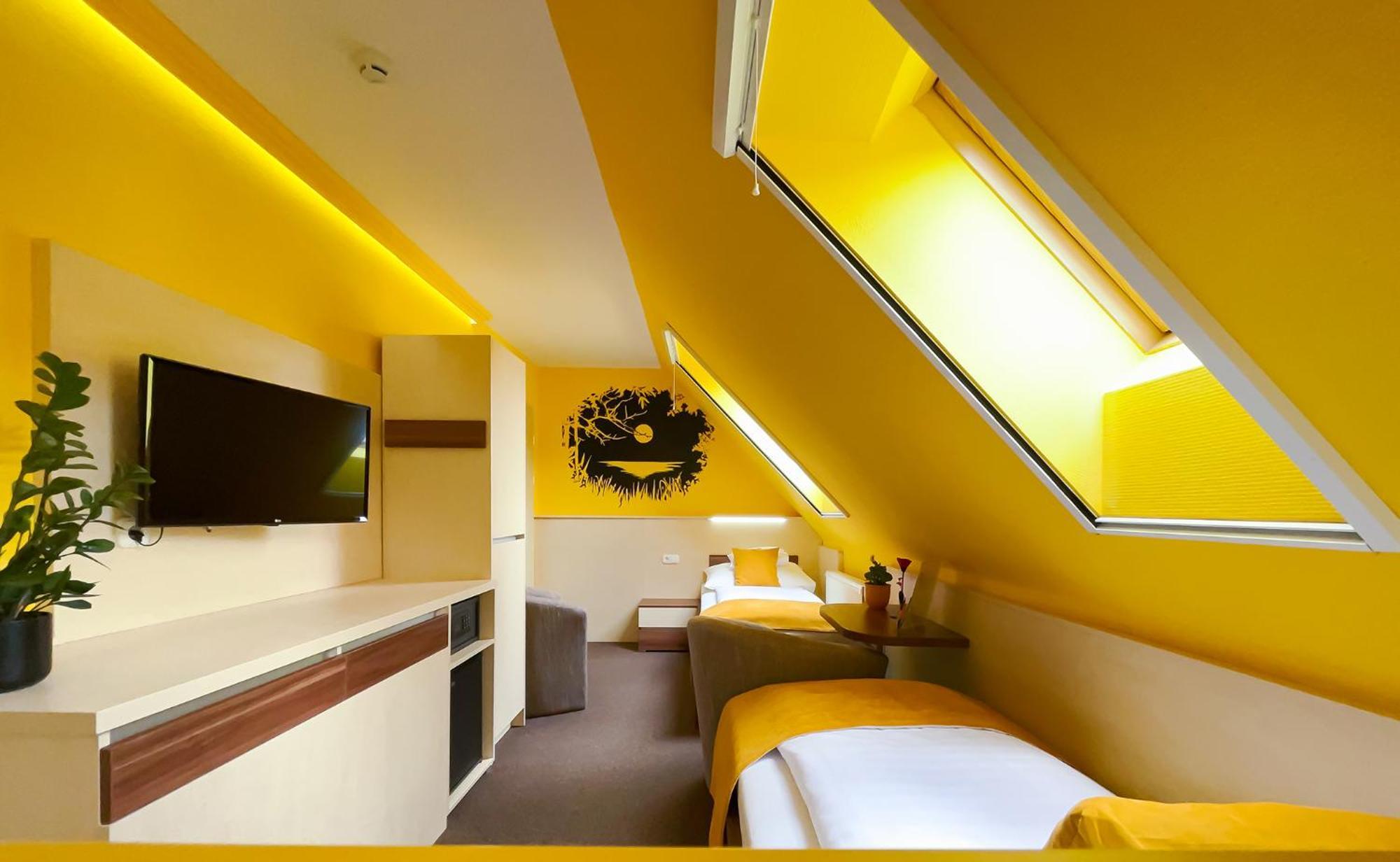 Hotel Mayer Alsooers Ngoại thất bức ảnh