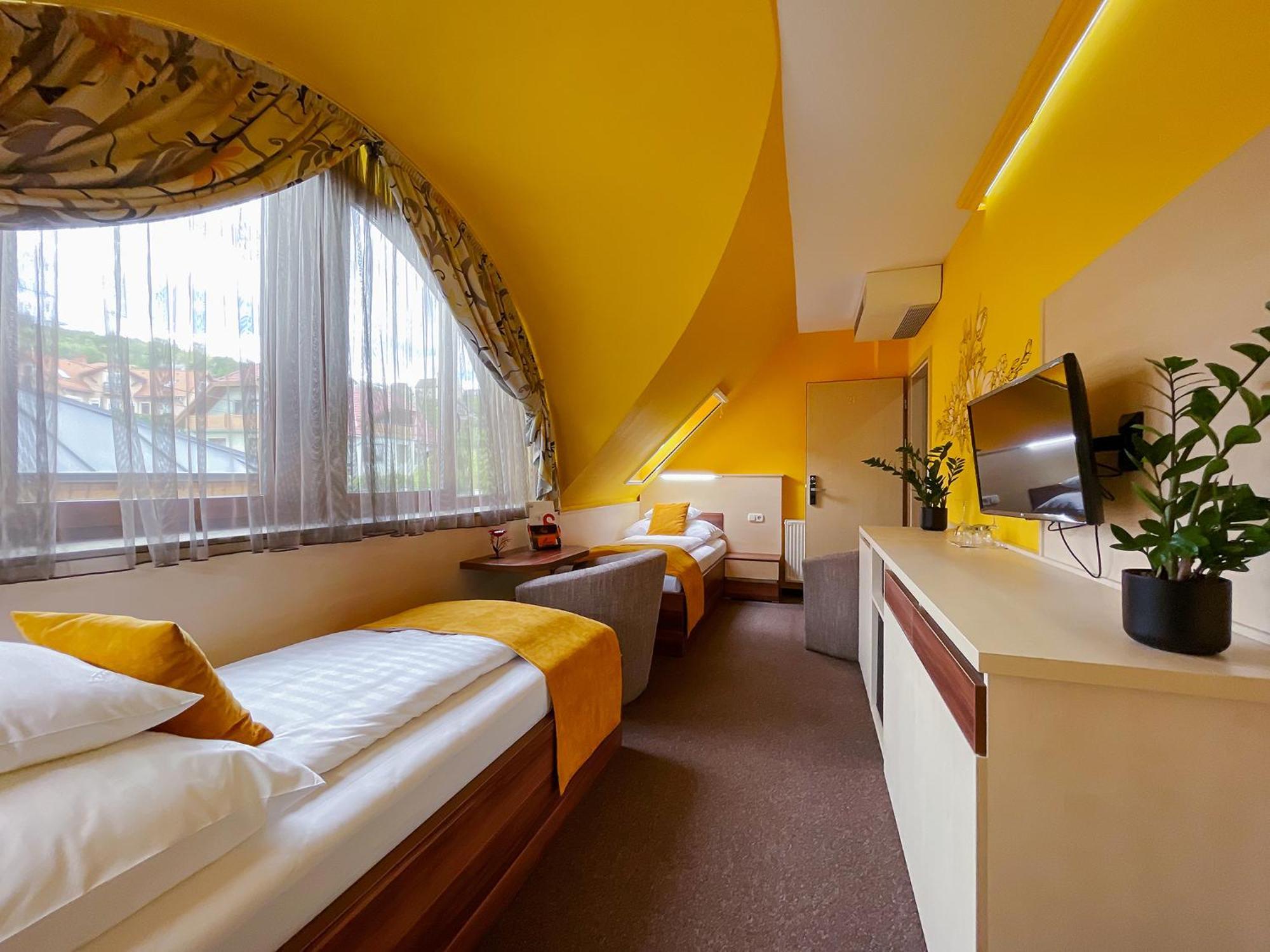 Hotel Mayer Alsooers Ngoại thất bức ảnh