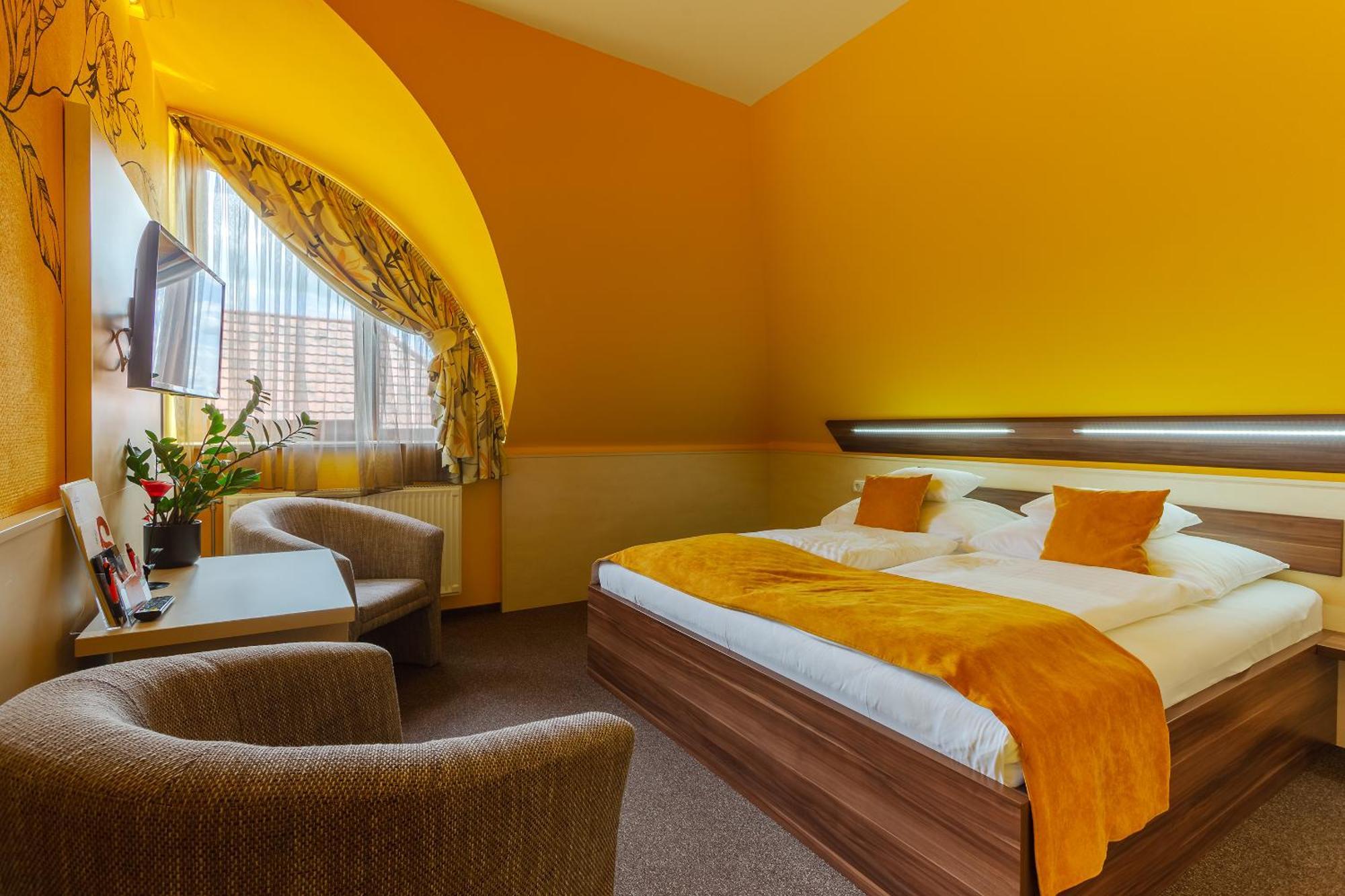 Hotel Mayer Alsooers Ngoại thất bức ảnh