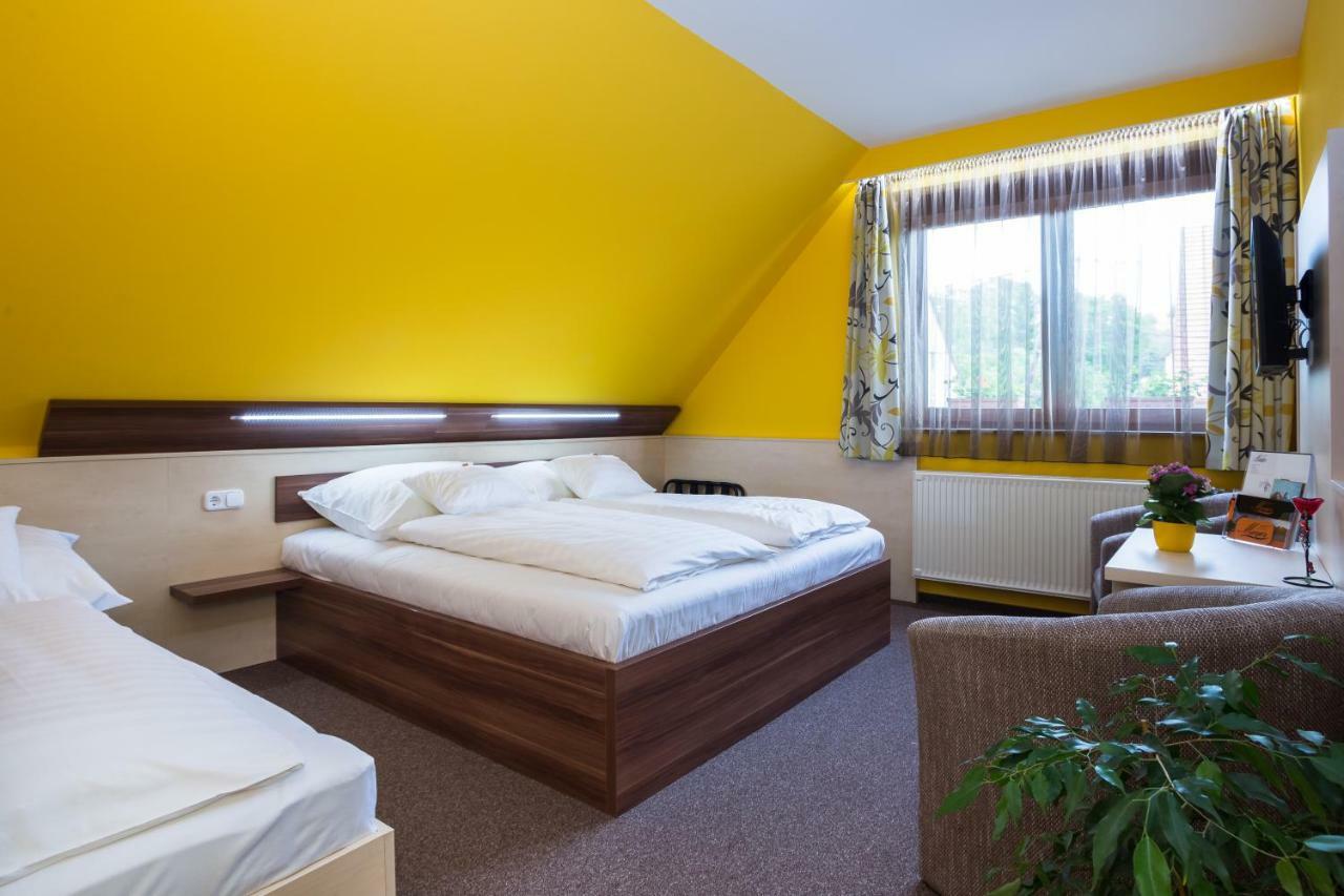 Hotel Mayer Alsooers Ngoại thất bức ảnh
